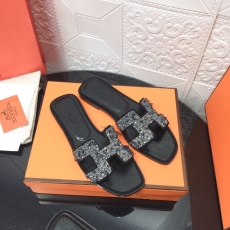 Hermes Slippers